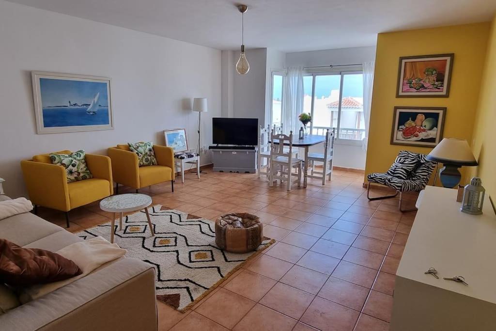 Gilda: Beautiful Spacious Apartment. Seaview From Rooftop Terrace Corralejo Exterior photo